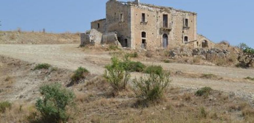 Terreno Agricolo in Vendita a Caltagirone (Catania)